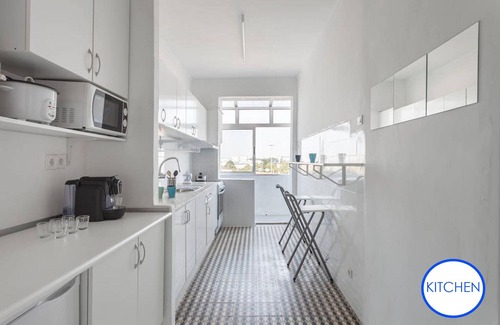 Paranhos Apartment | New! Entire Apartment of 6 bedrooms, near Metro