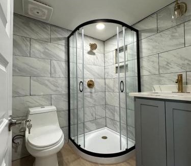 Garfield House | New Entire Tiny Luxury Home