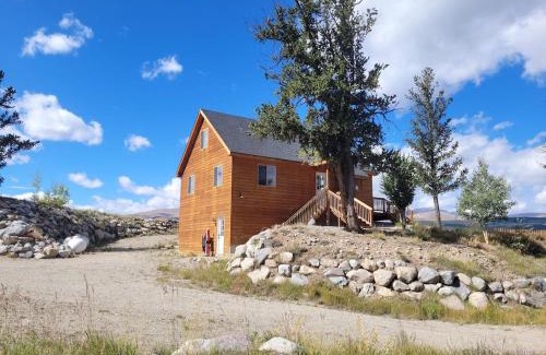 Fairplay House | New! Epic Views, Huge Windows, Hot Tub, Family Friendly - Burro Trail Vista