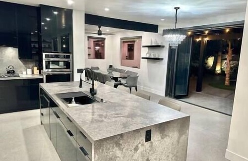 Indio House | New everything, stunning high end villa, gated