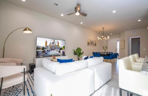 West Kissimmee House | New Exclusive Villa 5 min to Disney