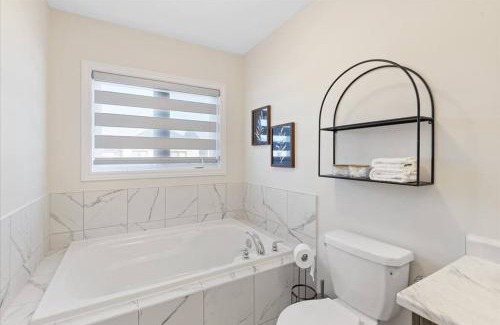 Thorold House | NEW- Falls Serenity Sanctuary