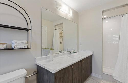 Thorold House | NEW- Falls Serenity Sanctuary