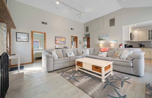 Beach Haven West House | New Family Lagoon Rental w/Beach and Kids Gear, Outdoor Shower, Kayaks and Fun
