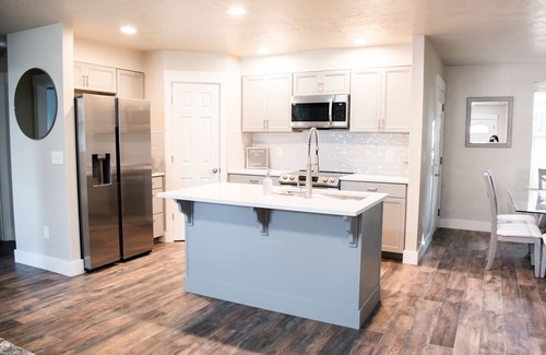 Nampa House | New family-sized home in the heart of old-town Nampa - walking distance to NNU!