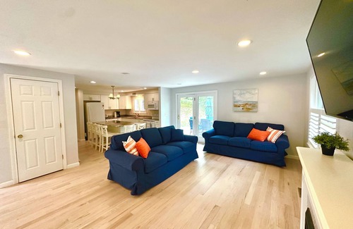 Westerly House | New for 2025 3 Bedroom Retreat 1 Mile from Westerly’s Beautiful Beaches!