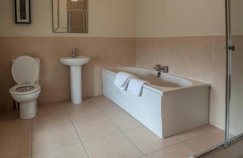 Tyrrellspass House | New Forest Estate Lodges