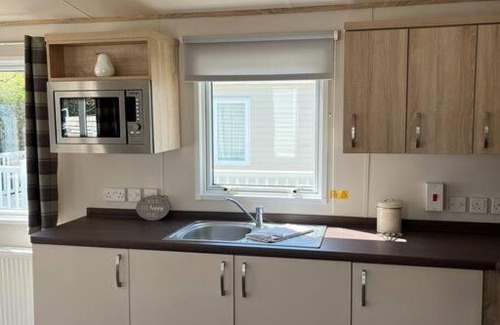 New Forest District Apartment | New Forest Retreat on a 5* Holiday Resort