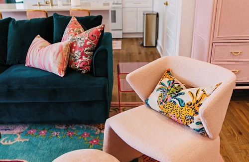 East Midtown Apartment | NEW! Forever Young I Pettigrew Adventures in Midtown