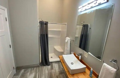 East Hillside Apartment | New, Fully furnished, Extended Stay. Unit 102