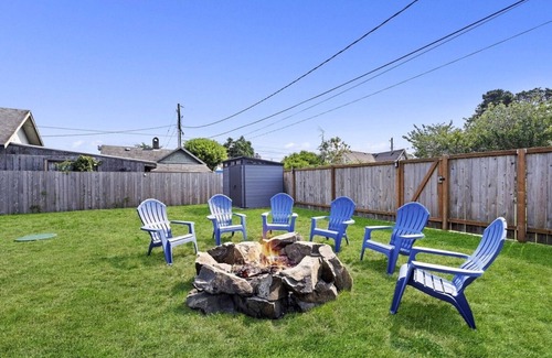 Ocean Park House | NEW! Game Room, Dogs Ok, Walk to Beach (Breakaway)