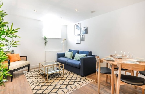 Chester Apartment | New Georgian Apartment in Chester City Centre