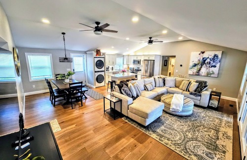 Waterloo House | NEW! - Great Lake Escape on Lake Greenwood