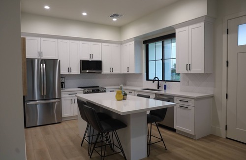 Gilbert House | New Guest House in Gilbert with stunning backyard!