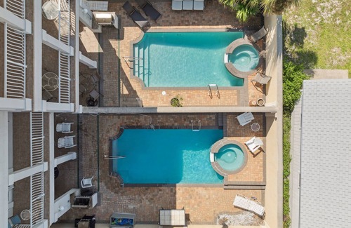 Laguna Beach House | New - Gulf Front - Private Pool - Hot Tub - 53 steps to the beach