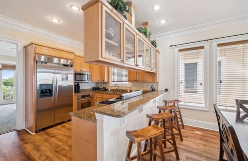 Laguna Beach House | New - Gulf Front - Heated Pool - Hot Tub - 53 steps to beach - Waves of Paradise