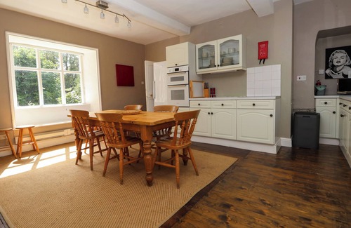 Acrefair Cottage | New Hall