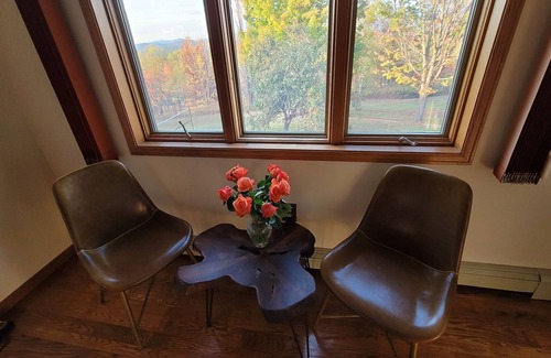 Jefferson Cottage | New Hampshire Getaway! 3 Bedroom Cottage by Redawning