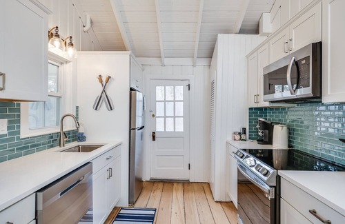 Harwich Port Cottage | NEW Harwich Port Cottage, Minutes to Beach & Town