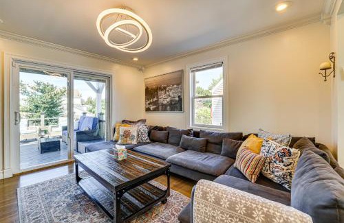 East Shore House | New Haven Gem with Private Pool, Walk to Beach!