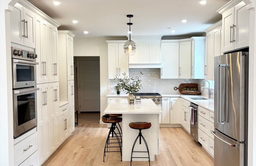 Stillwater House | NEW Heritage Retreat 4 bed and 3.5 bath ensuite in the heart of Stillwater