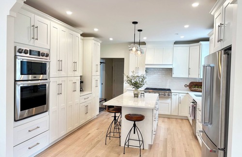 Stillwater House | NEW Heritage Retreat 4 bed and 3.5 bath ensuite in the heart of Stillwater