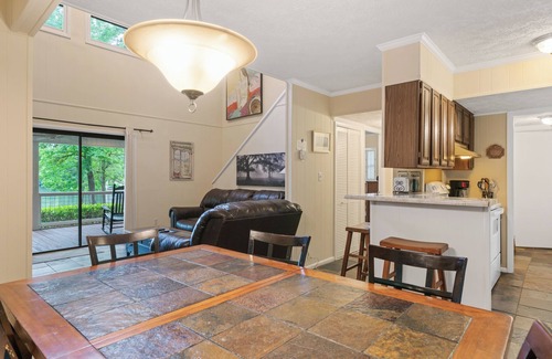 Eatonton House | NEW! Hidden Gem - Lakefront Home with Boat Dock & Private Boat Ramp