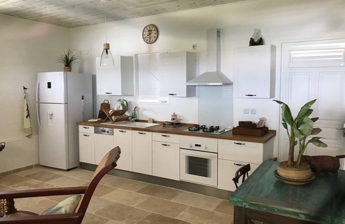 Riviere-Salee Villa | New high-end Creole house with panoramic views of the sea and the countryside