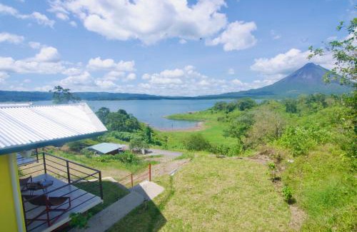El Fosforo House | New, Hilltop Bungalow 1 W- Spectacular Volcano View
