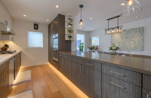 Sunset Park House | NEW! Hilltop Coastal Oasis: Luxury Pool & Spa