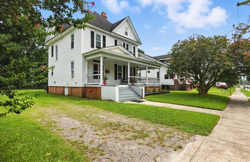 Elizabeth City House | NEW! Historic Elegance in the Heart of Elizabeth City