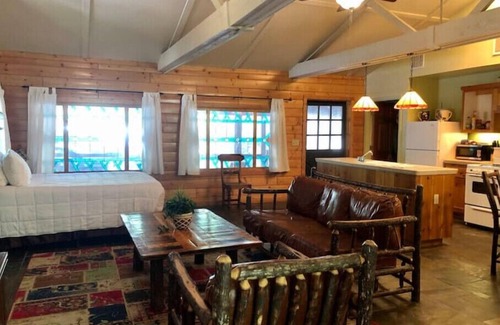 El Portal Cabin | NEW - Historic Landmark log cabin on Merced River