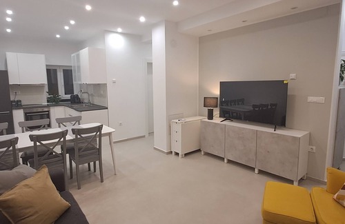 Sibenik Apartment | NEW Holiday Apartment,A4+2, Family house - OPG Rudan, garden pool, terase, wi-fi