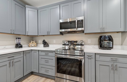 Parks House | New Home in the Pines – Minutes to Flagstaff & Grand Canyon Adventures!