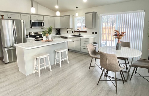 Hamilton House | New Home nestled in town!