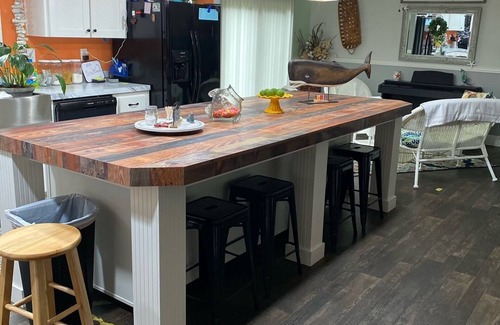 Valona House | New home on Private lot with beautiful Marsh/water view