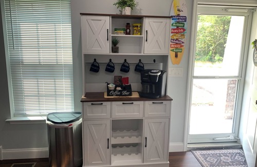 Lincoln House | New home w/EV charging, close to beaches and DE Turf