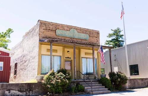 Alto Pass House | * New Hot Tub * Best Location on the Wine Trail! *