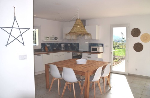 Goudargues House | NEW: House 6 pers with private pool at 700m from the village shops