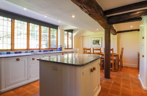 Ewhurst Green Cottage | New House Farm