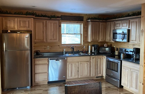 Keslers Cross Lanes House | New House Listing near New River Gorge National Park