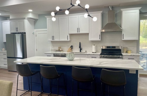 Bass Lake House | New house with pickle ball court game room 5 min Bass Lake Knox Indiana!