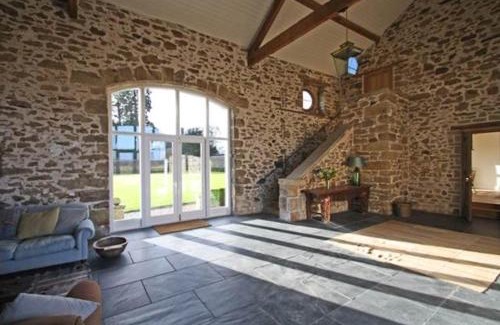 Flintshire House | New House Wrexham sleeps 4