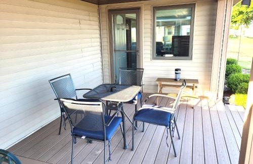 Au Gres House | New! Huron Paradise - Family-friendly Lakefront!