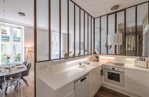 Carabacel Apartment | NEW-Hyper Centre-Cozy Chic-Renovated apartment with all comforts-AC-Balconnet-asc-Park