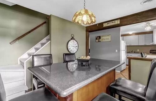 Ellicottville House | New! Ideal location! Walk to Town! Family Fun! Mountain/Park Views! Pet Friendly