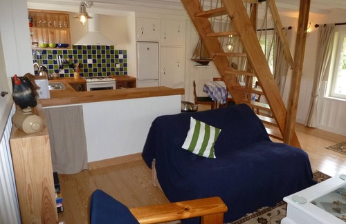 Plourin House | New in Finistère- Gîtes l'Authentik- "Le Petit Nid"