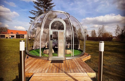 Lecelles House | New! In my bubble room bubble and spa