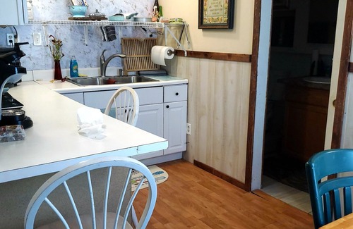 Ossipee Apartment | New Inflation Fighting Rate, PET Friendly Country setting