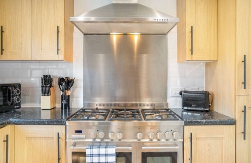 Ferryhill House | NEW Insula Cottage 3br FREE&nbsp;Wifi